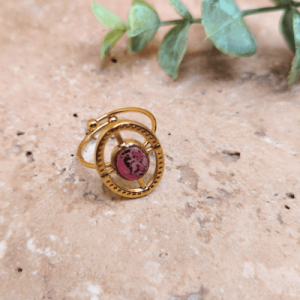 Bague artisanale dorée rose, beige et marron