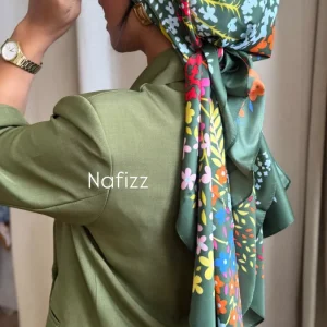 Grand carré de soie Fleuris vert olives