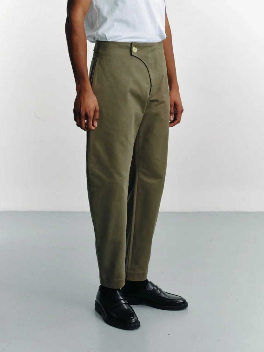 KURB - Pantalon barrel en gabardine – Image 5