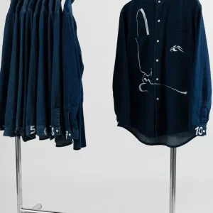 ADN loves ART - Chemise en denim - Oeuvre 10