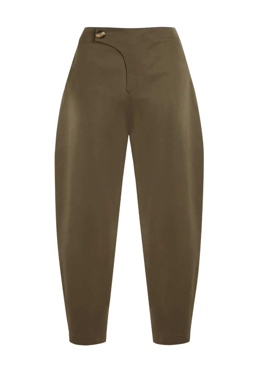 KURB - Pantalon barrel en gabardine