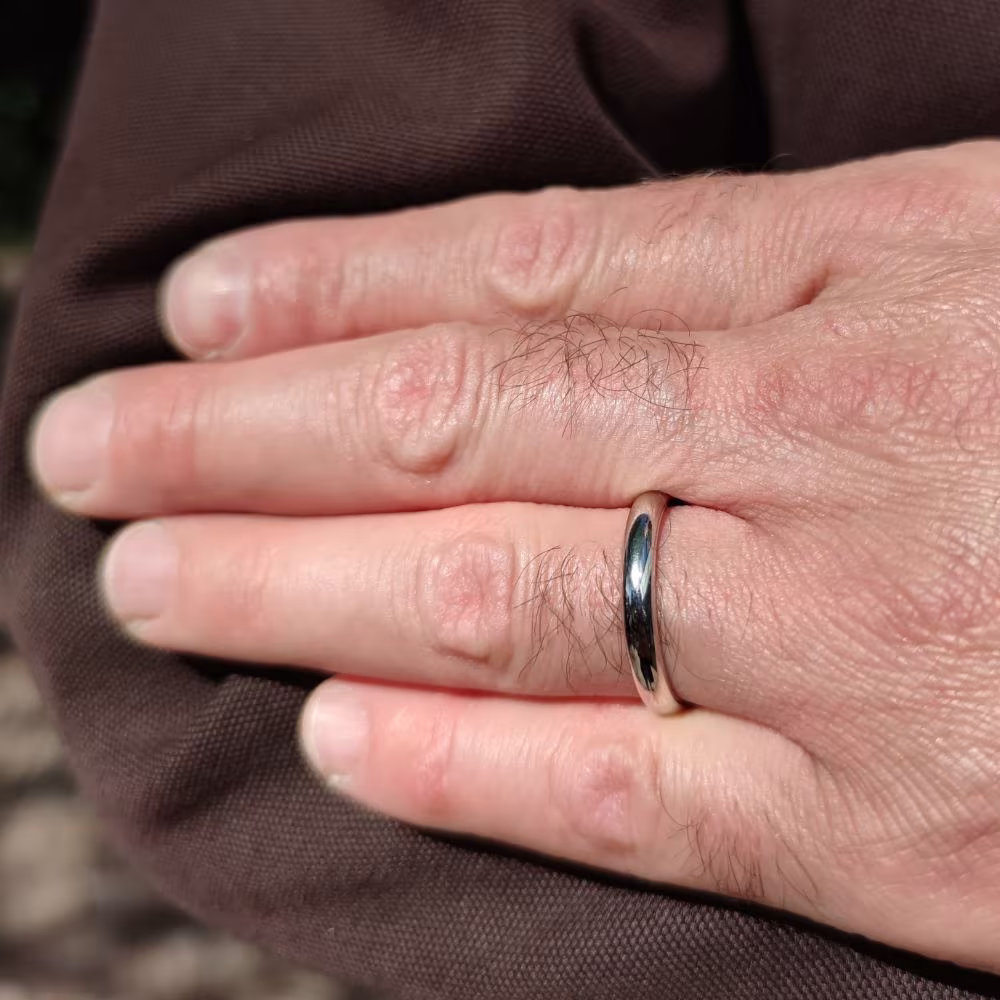 Alliance Ponce 2.5mm Demi Jonc Or Blanc Palladié – Image 3