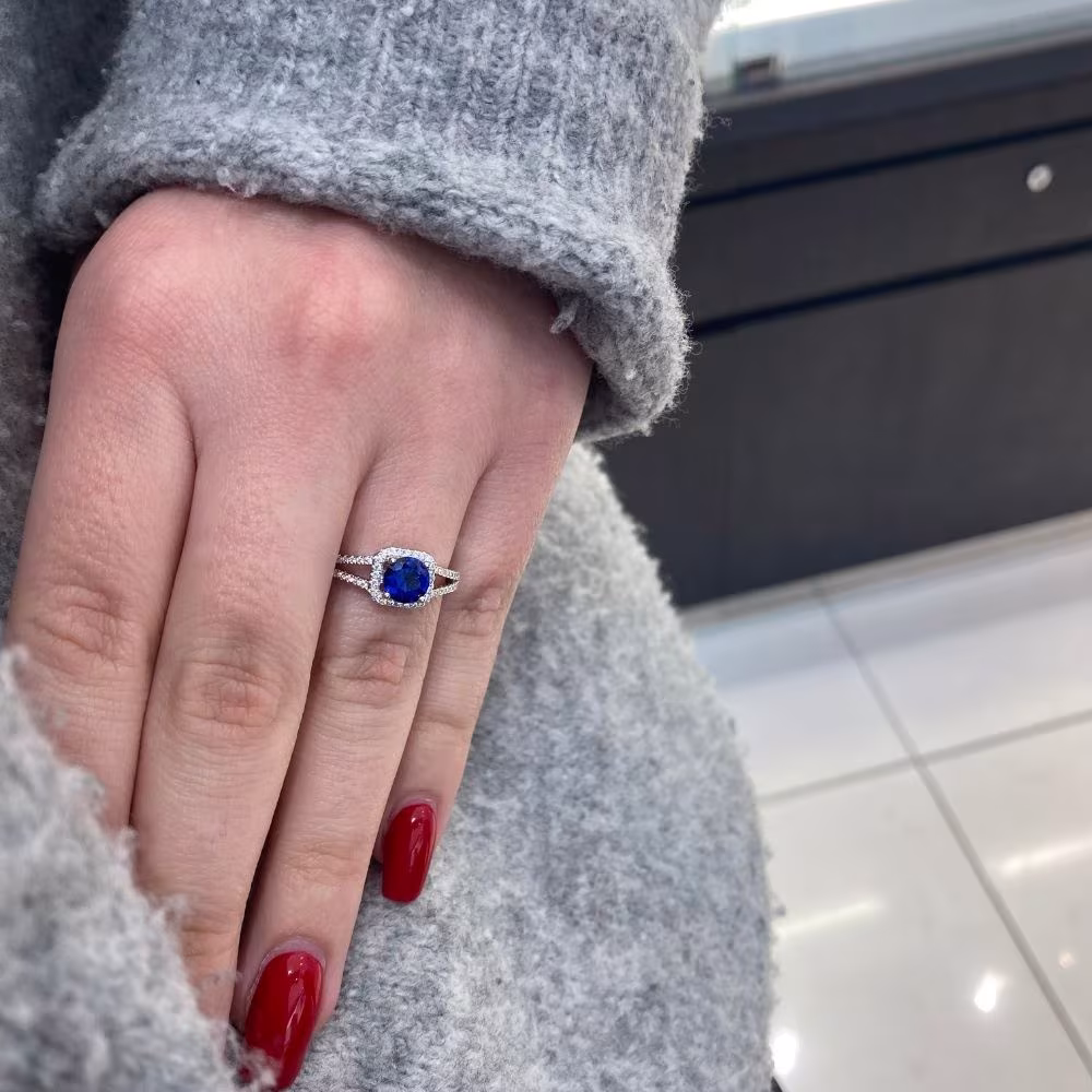 Bague Entourage Argent Pierre Bleue et Blanches – Image 3