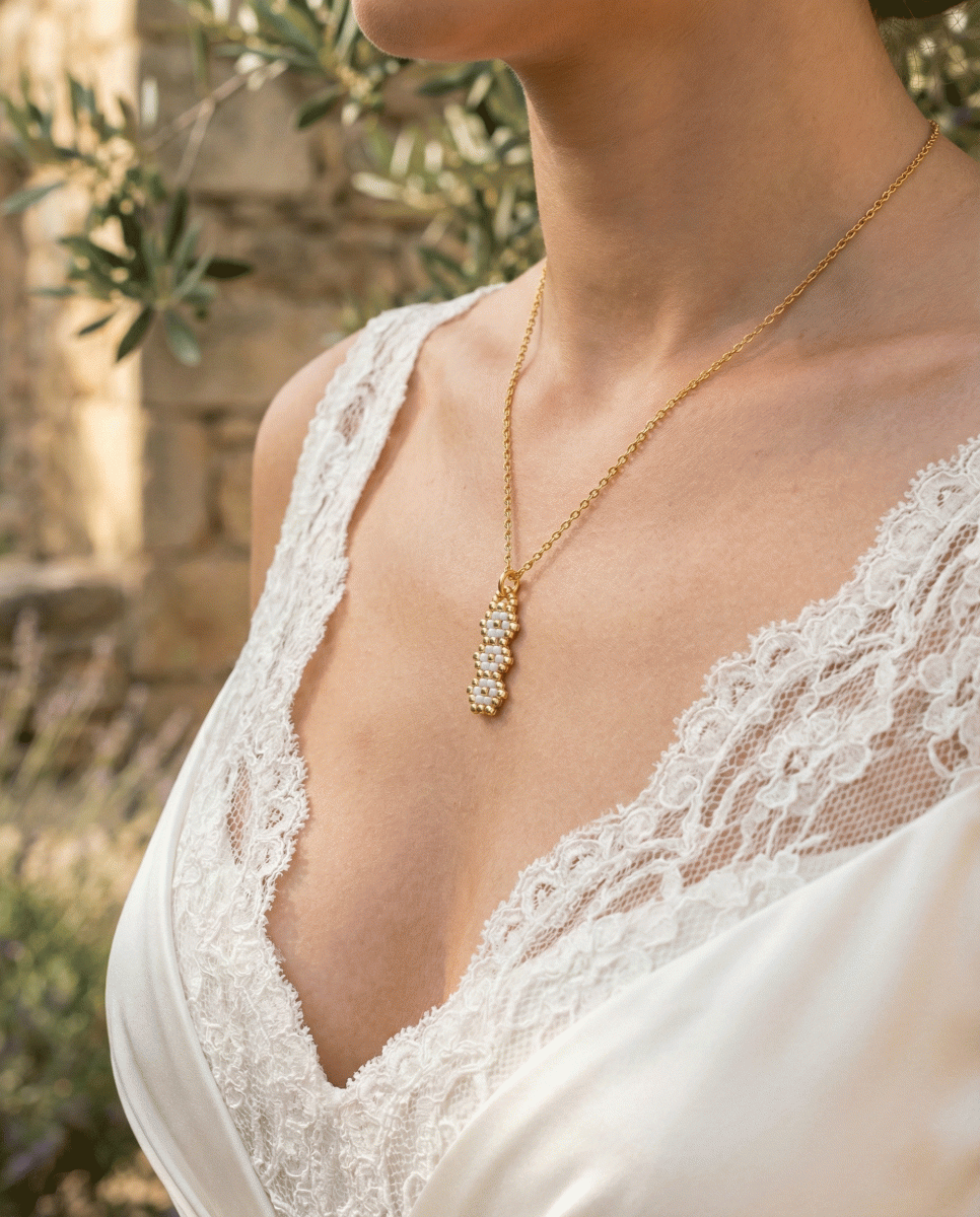 Collier 3 Fleurs – L’Alliance Romantique – Image 5
