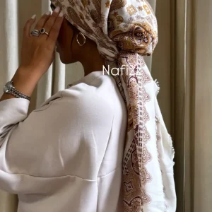 Grand carré Châtaigne  beige