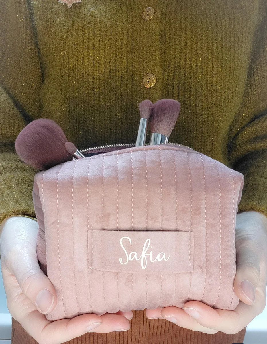 Trousse maquillage velours cadeau personnalisé demoiselle d'honneur mariage Cadeau d'anniversaire femme marraine maman anniversaire EVJF – Image 4