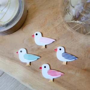 Broche mouette rayée marinière rouge, rose, vert ou bleu cadeau petit prix bijou artisanat bord de mer