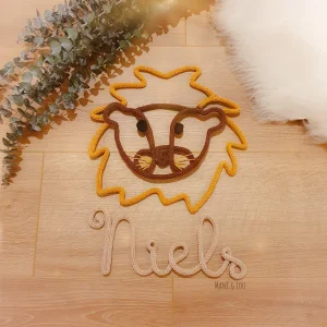 Lion en tricotin et prénom