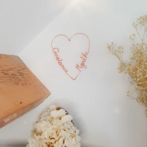 Cœur personnalisé filaire en fil doré, cuivré, argenté ou noir différentes tailles fête des mères