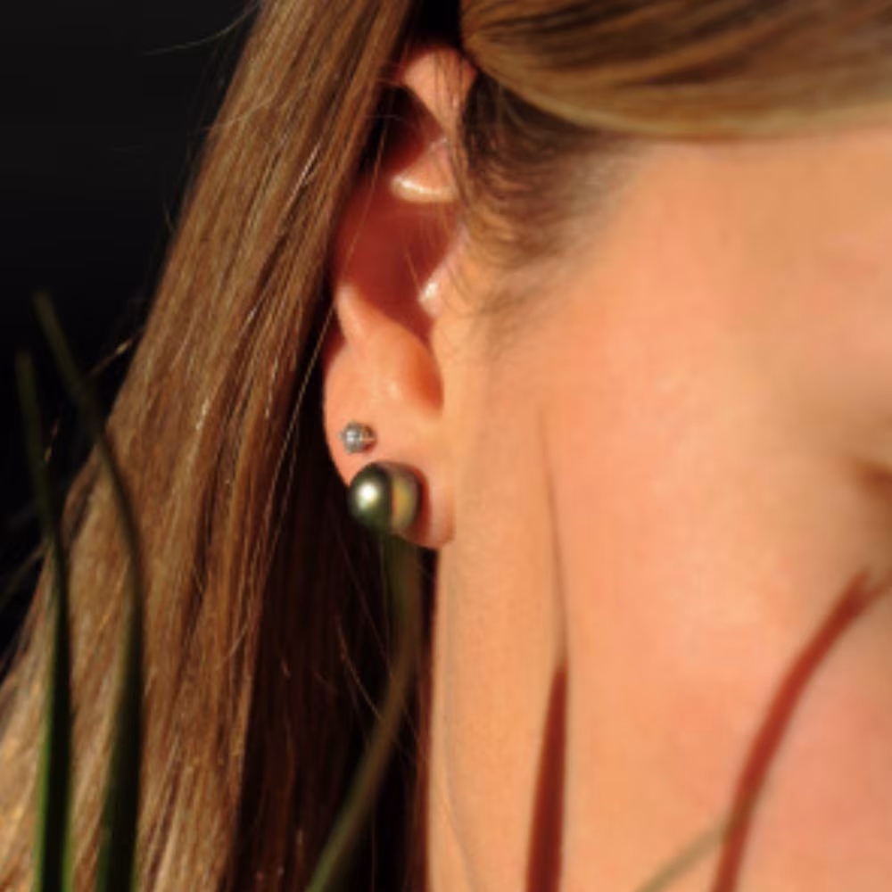 Puces d’oreilles Iza-B Epure en argent et perles de tahiti – Image 5
