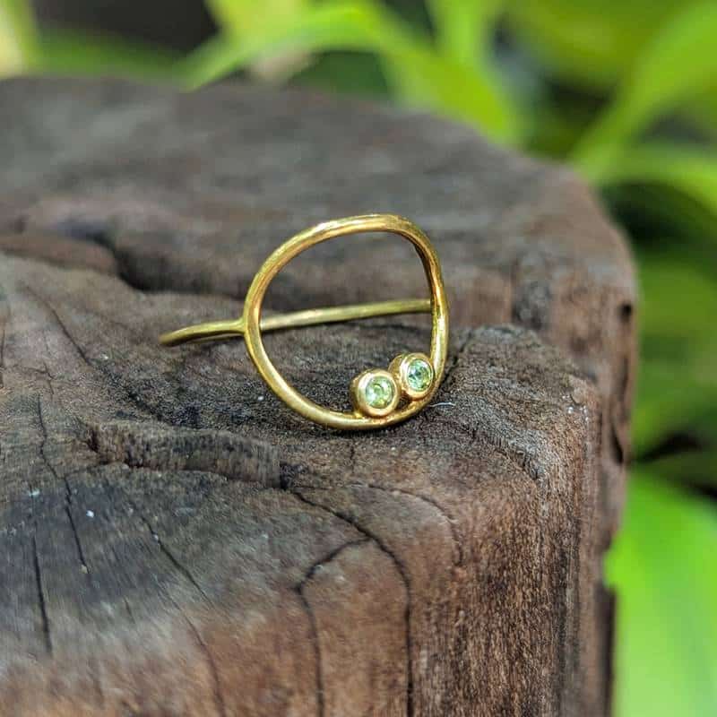 Bague anneau péridot PETIT NID – Image 2