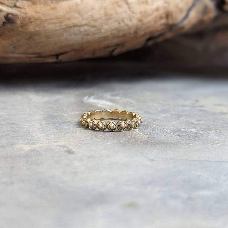 Bague fine texturée feston – Image 4