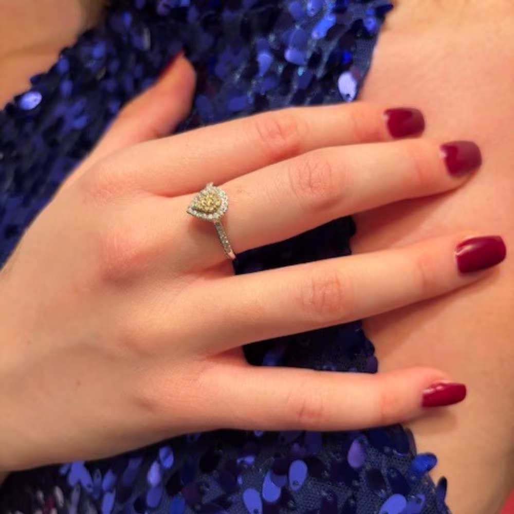 Bague Diamants Jaunes et Blancs Amandine Or Blanc – Image 3