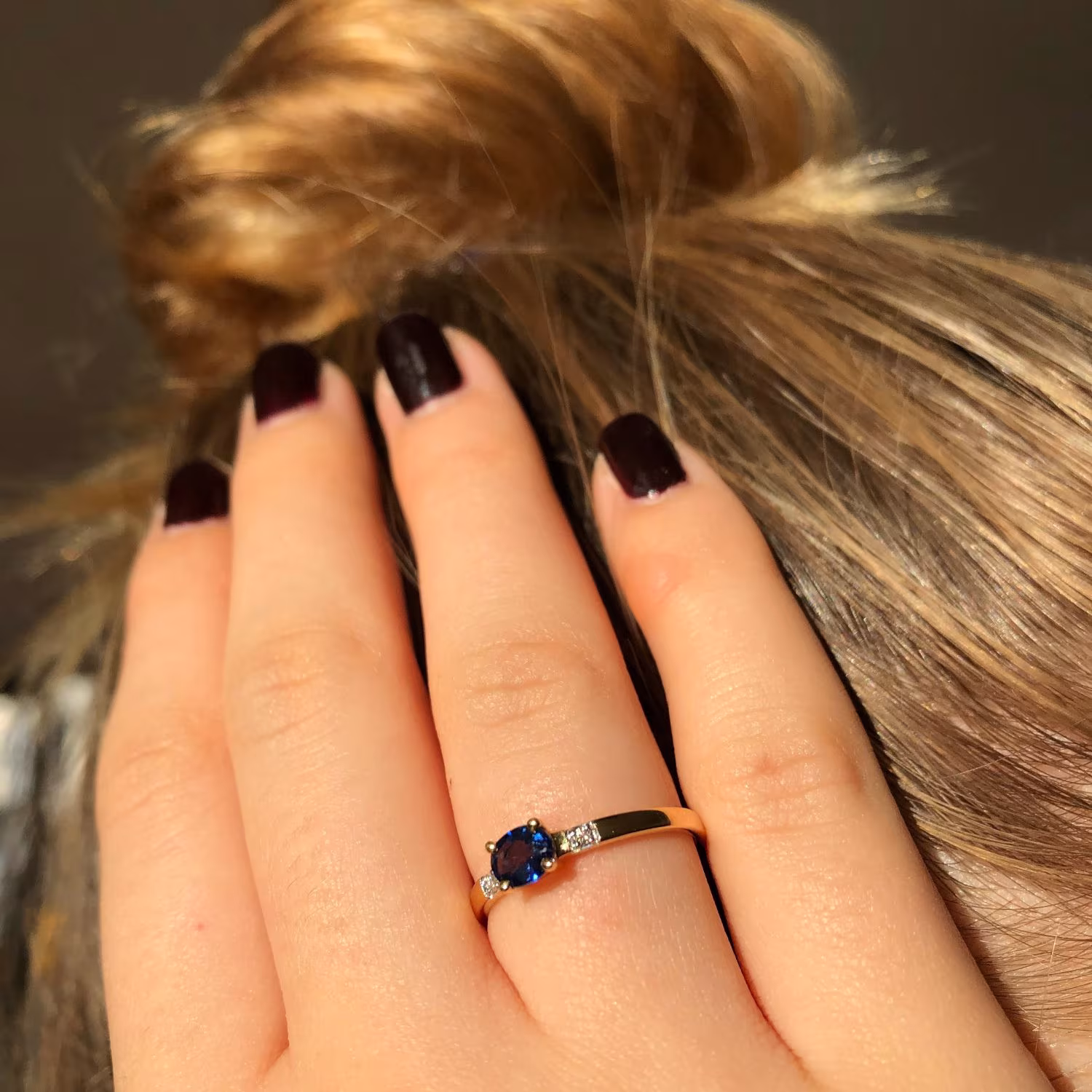 Bague or jaune saphir bleu et diamants Impératrice – Image 5