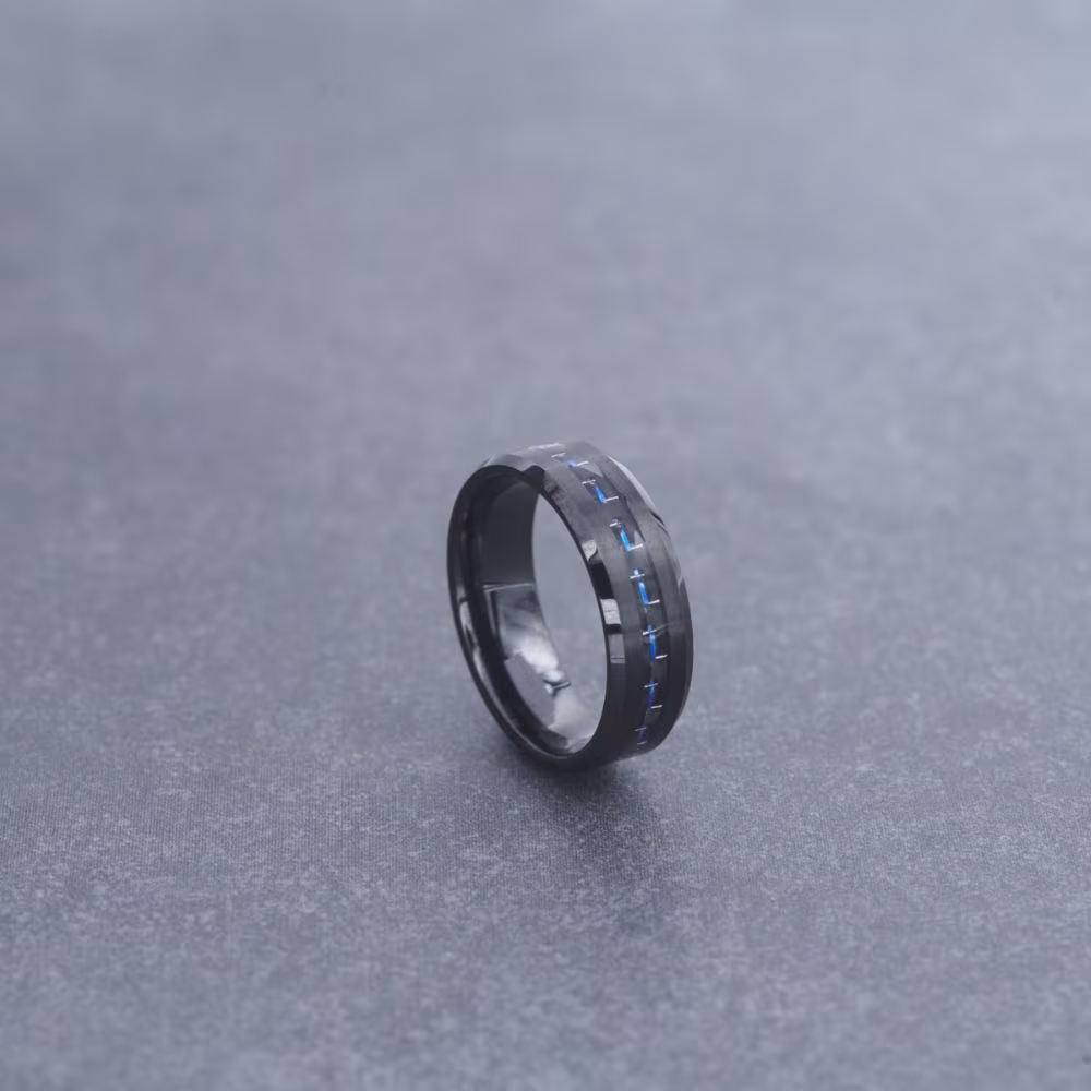 Bague Phebus Acier Noir et Carbone Stanislas – Image 3