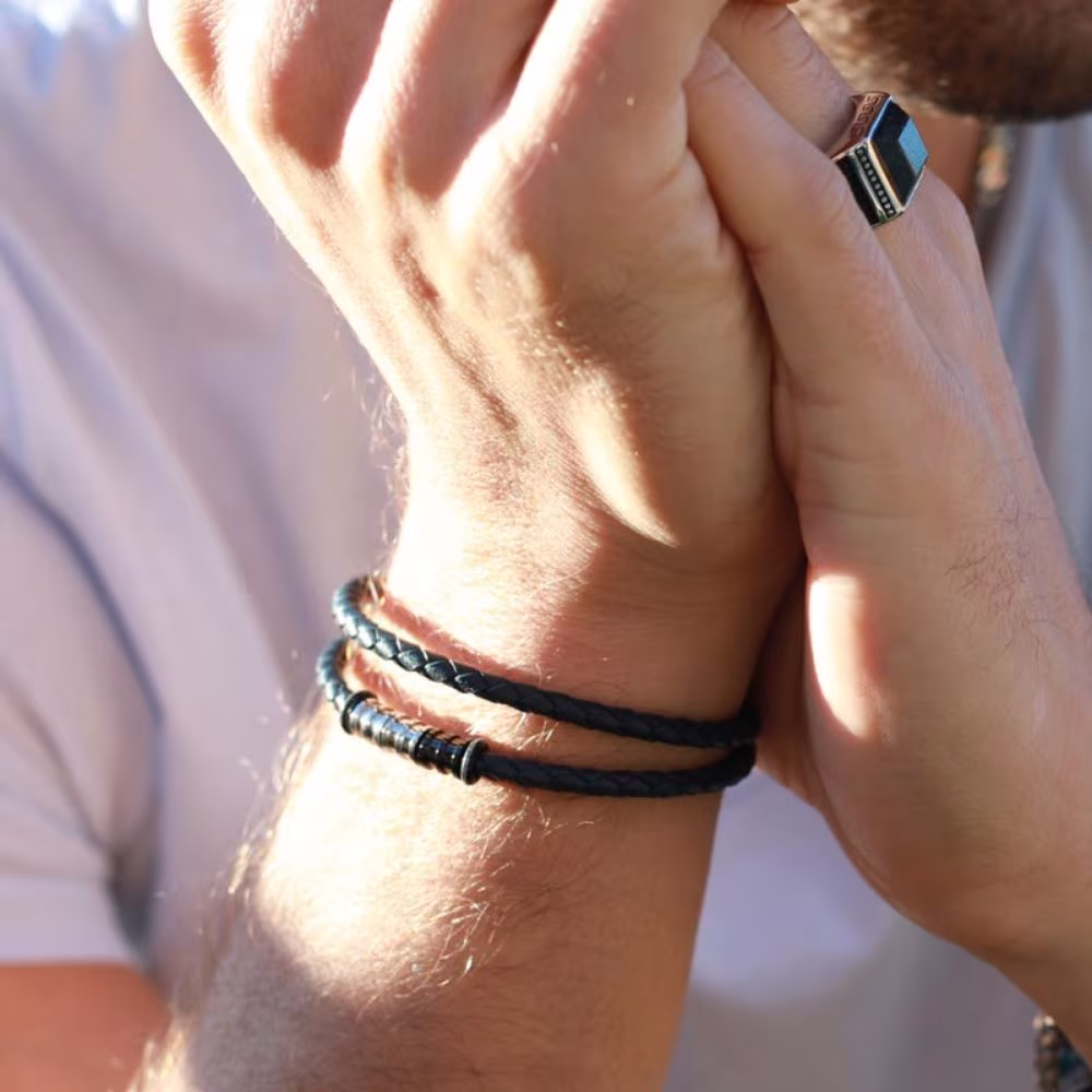 Bracelet Rochet Gentleman Cuirs Noirs Tressés 8mm et Acier – Image 3