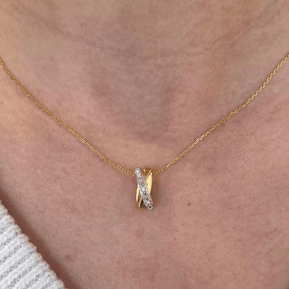 Collier 3 ors entrelacés et diamants – Image 3