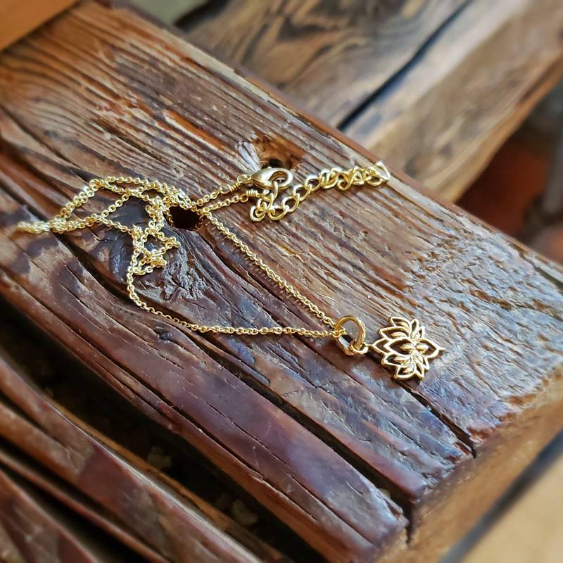 Collier fleur de lotus or – Image 4