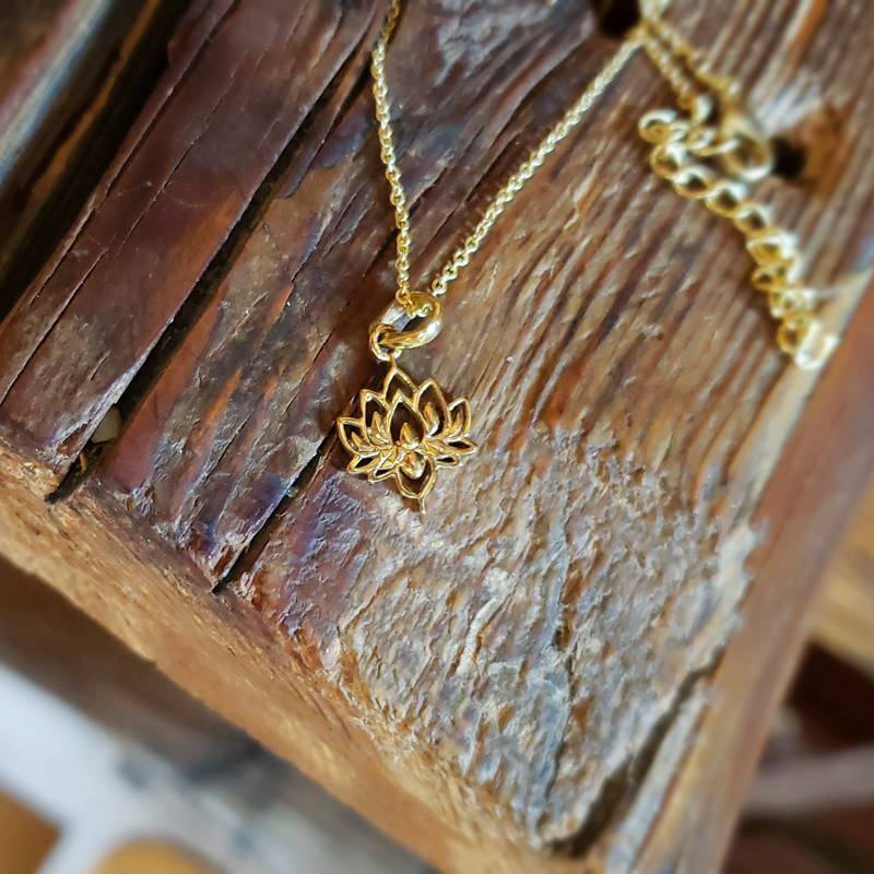 Collier fleur de lotus or – Image 5