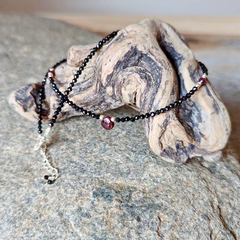 Collier onyx et grenat SAMARKANDE – Image 6