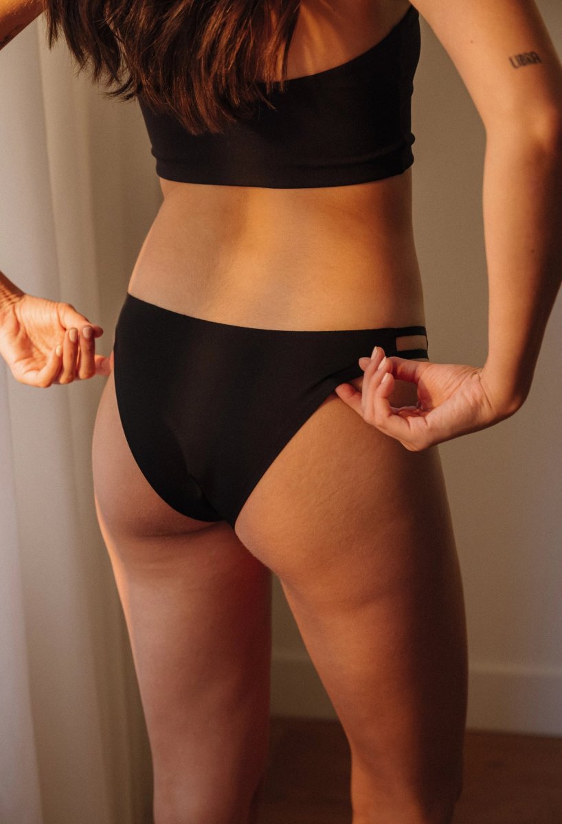 La Secrète - Tanga Menstruel Anti-Fuite - Gamme Invisible - Noir – Image 4
