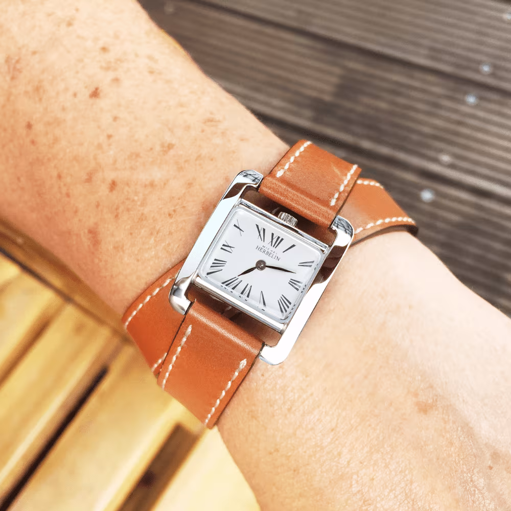 Montre femme Herbelin V Avenue, bracelet double tour marron – Image 3