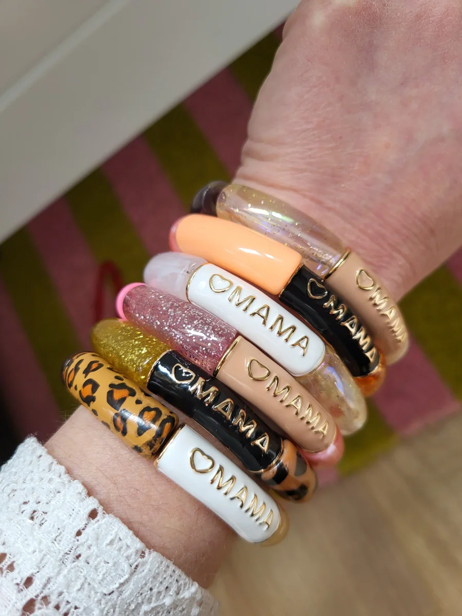 Bracelet Mama glitter léopard fait main – Cadeau original fête des mères ou naissance – Image 3