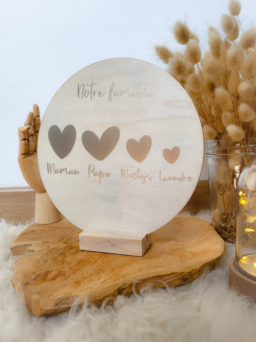 Plaque personnalisée bois rond décoration famille coeur maman cadeau naissance anniversaire fait-main enseigne couronne fête des mères – Image 9